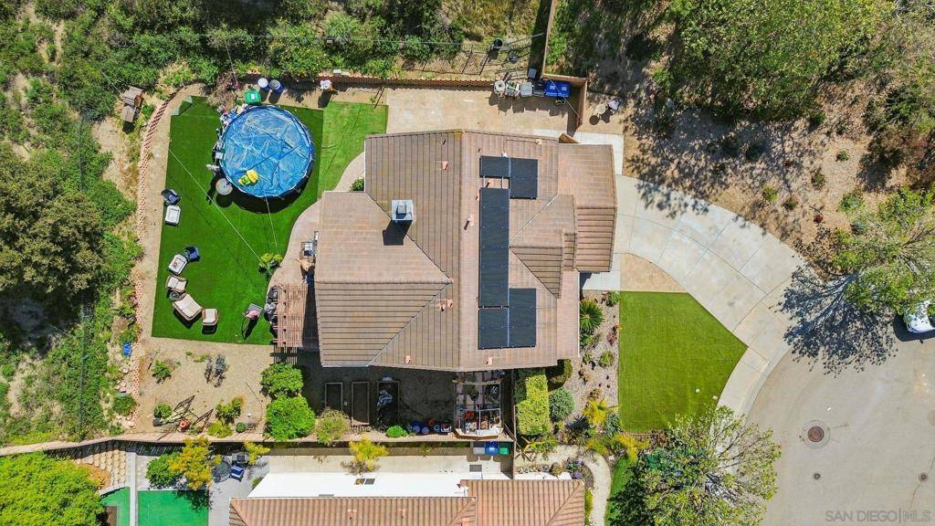 Oceanside, CA 92057,5442 Toucanet Ct