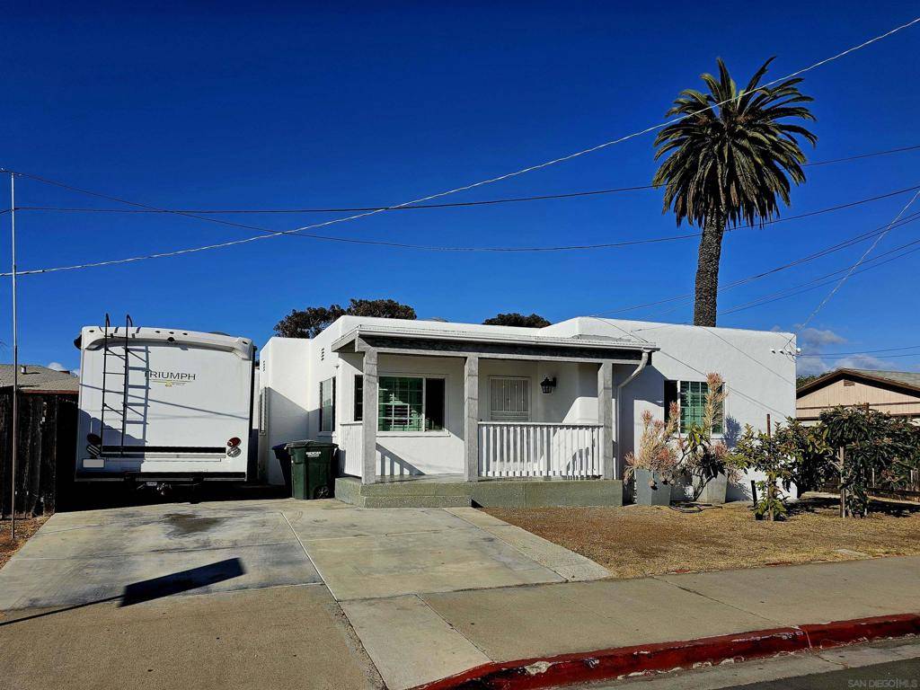 National City, CA 91950,425 E 16Th St