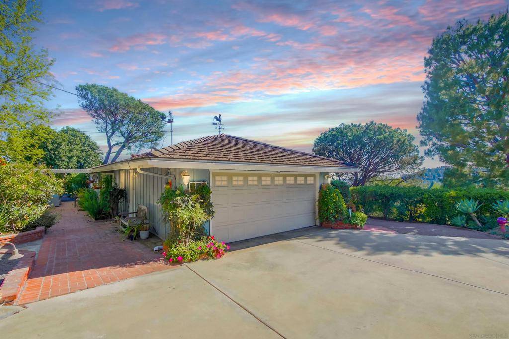 La Mesa, CA 91941,4631 Mission Bell Ln