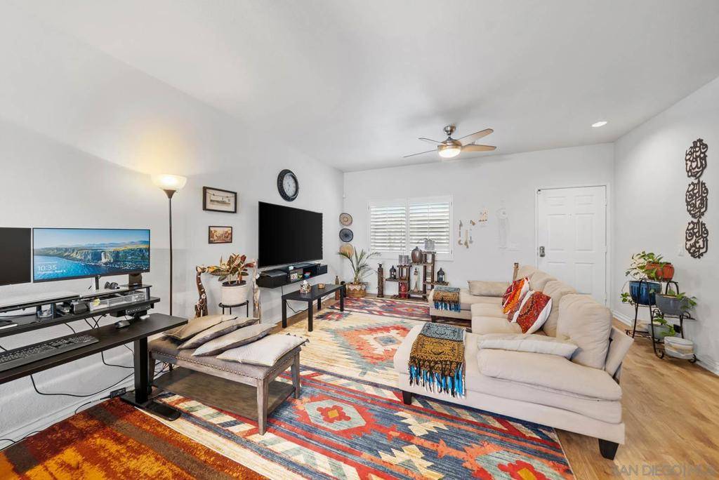 San Diego, CA 92131,10010 Scripps Vista Way #73