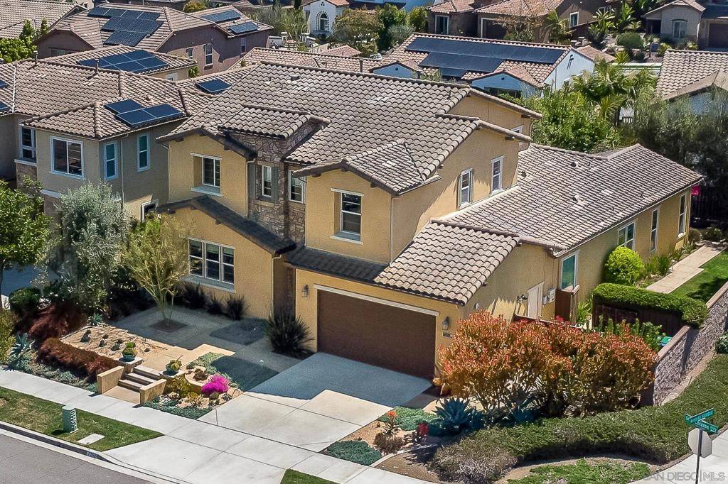 Carlsbad, CA 92009,7152 Sitio Corazon