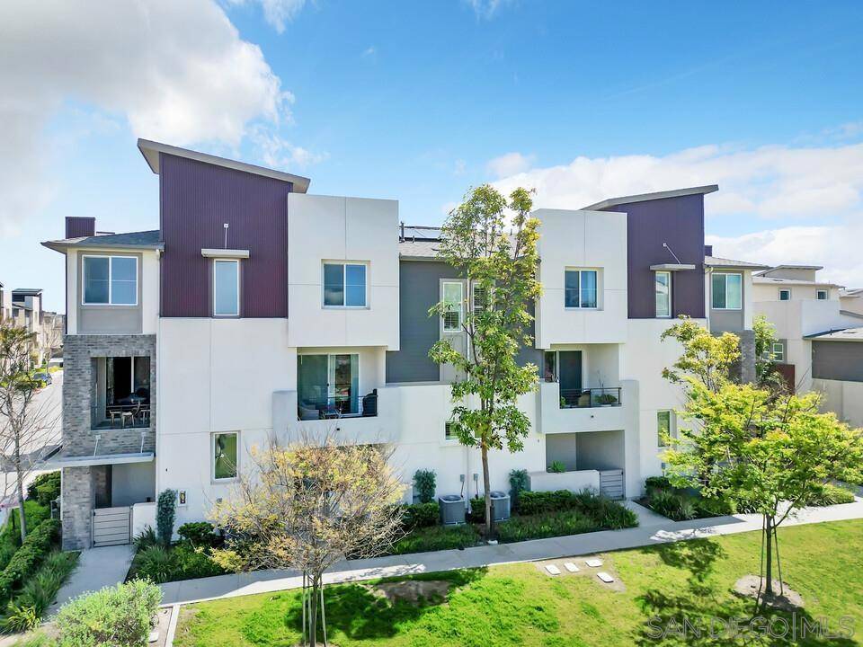 Chula Vista, CA 91915,1842 Observation Way #3