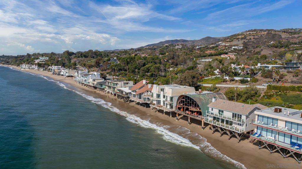 Malibu, CA 90265,27086 Malibu Cove Colony Dr