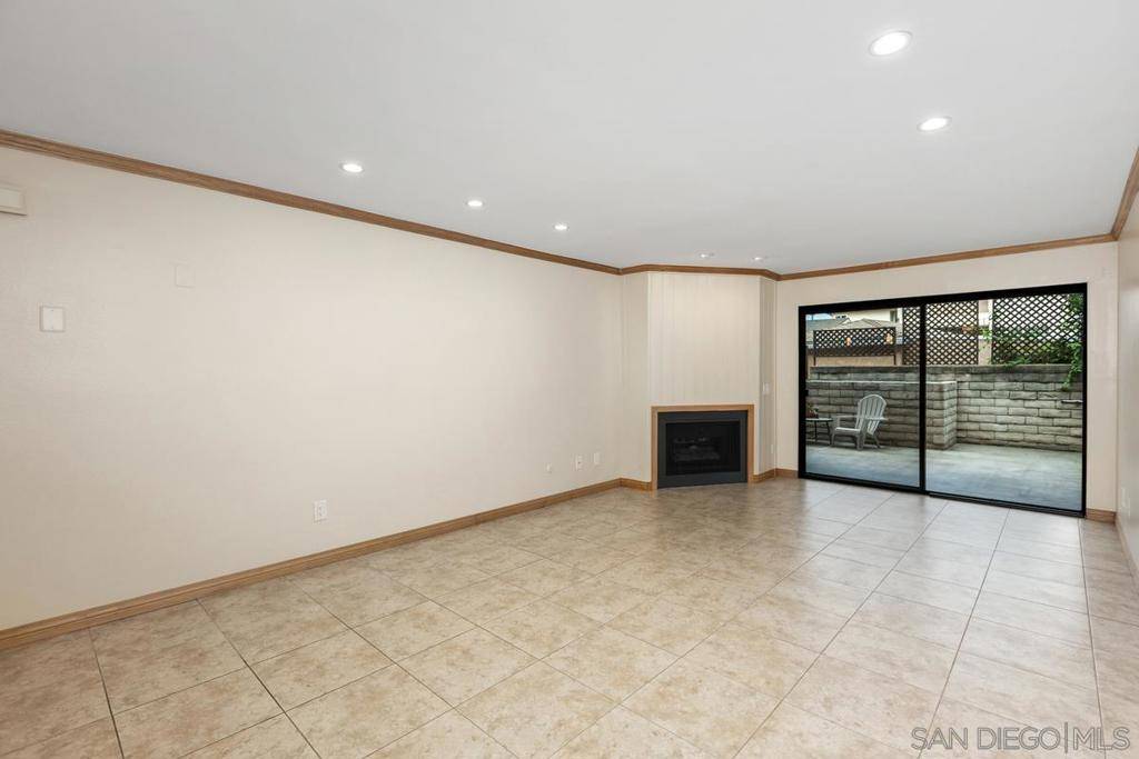 San Diego, CA 92107,4650 W Point Loma Blvd #104