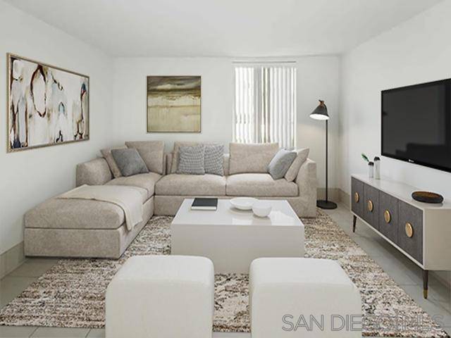 La Jolla, CA 92037,6455 La Jolla Blvd #104
