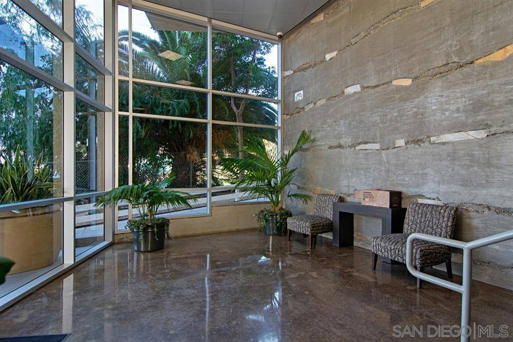 San Diego, CA 92101,1643 6Th Ave #112