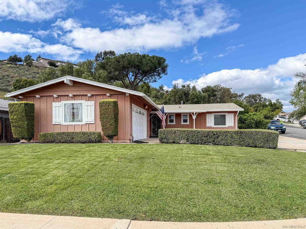 Poway, CA 92064,13406 Ann O Reno Ln