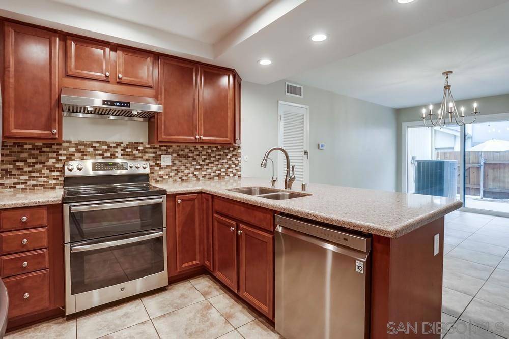 San Diego, CA 92124,9840 Guisante Ter