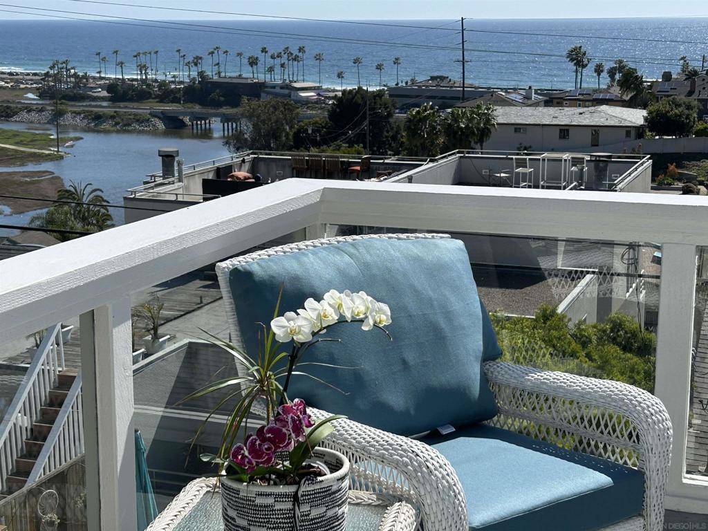Cardiff By The Sea, CA 92007,2510 MONTGOMERY AVE