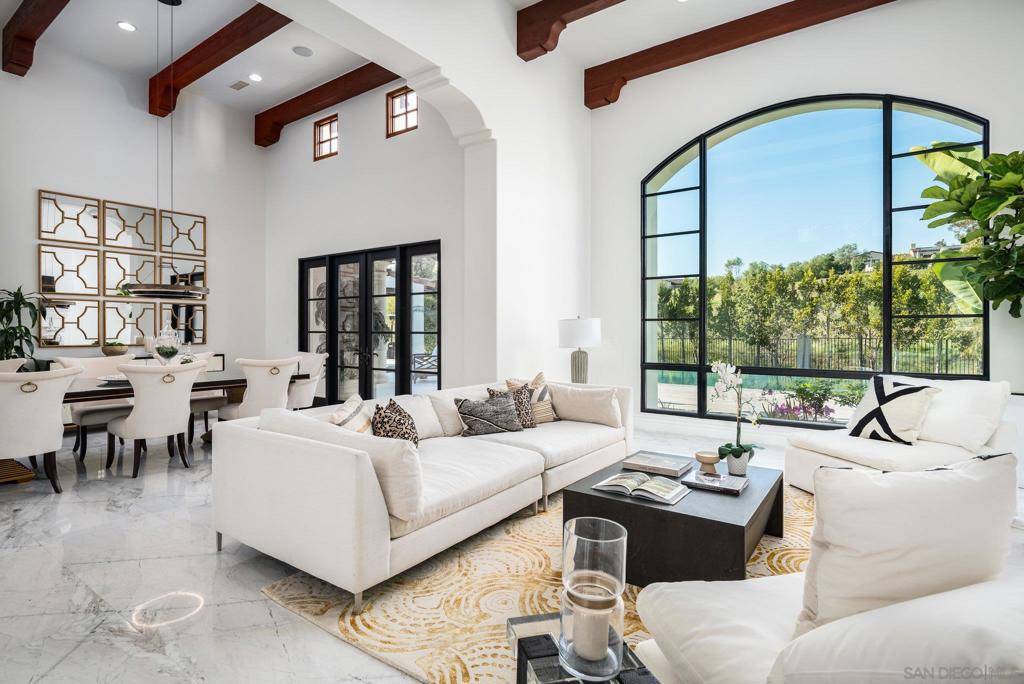 San Diego, CA 92127,7630 Iluminado