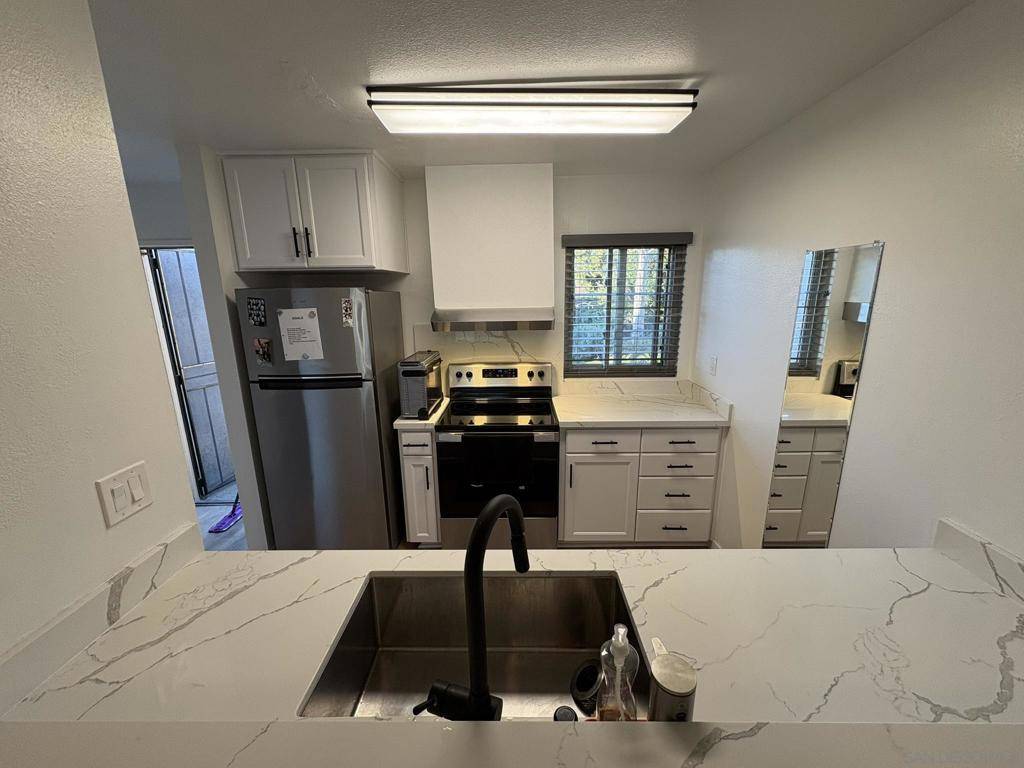 San Diego, CA 92111,4116 Mount Alifan Pl #D