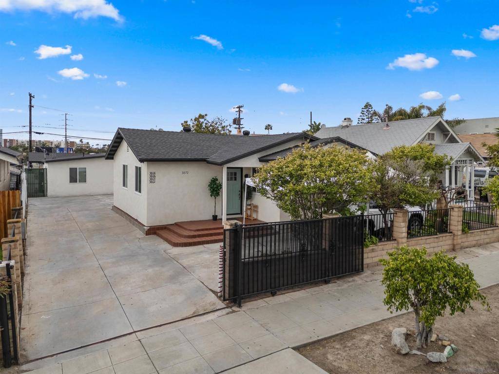 San Diego, CA 92104,3862 Swift Ave