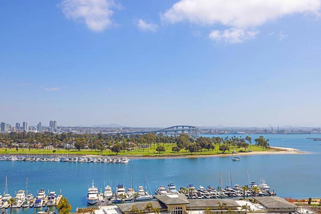 Coronado, CA 92118,1750 Avenida Del Mundo #1210