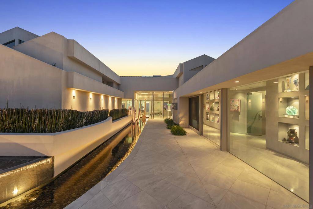 Rancho Santa Fe, CA 92067,6002 Via Posada Del Norte