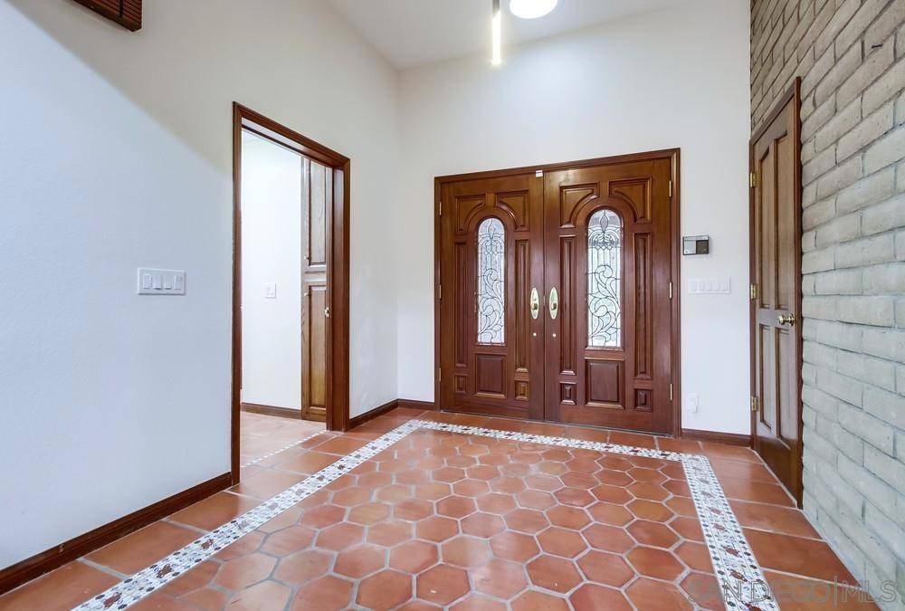 Ramona, CA 92065,15226 Moonglow Dr