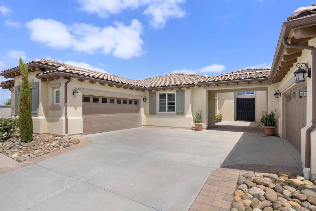 San Diego, CA 92131,11753 Big Canyon Ln