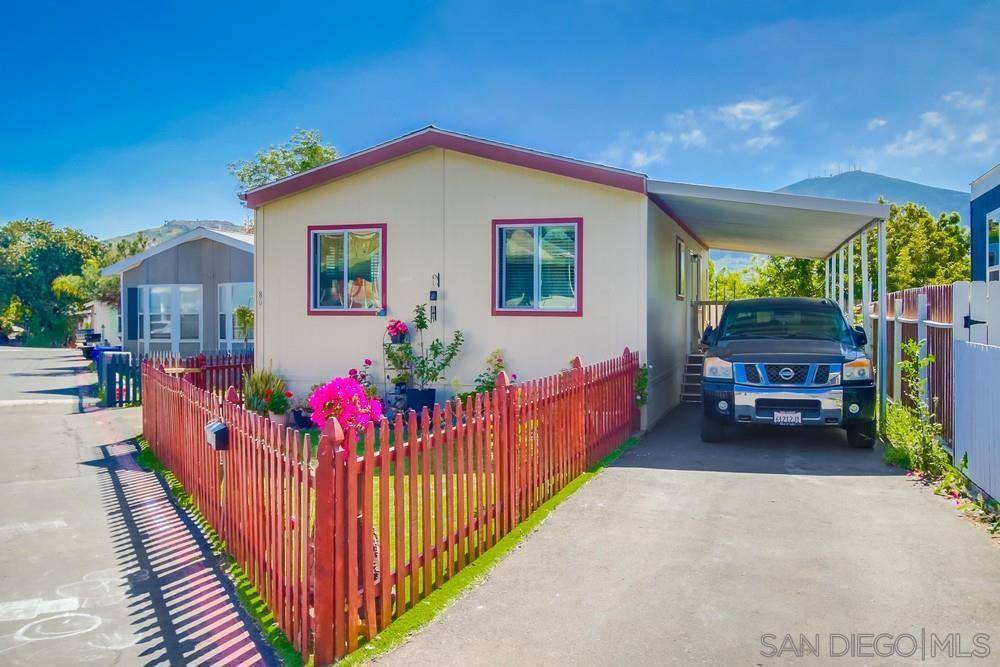 Spring Valley, CA 91977,9902 Jamacha Blvd #SPC 80