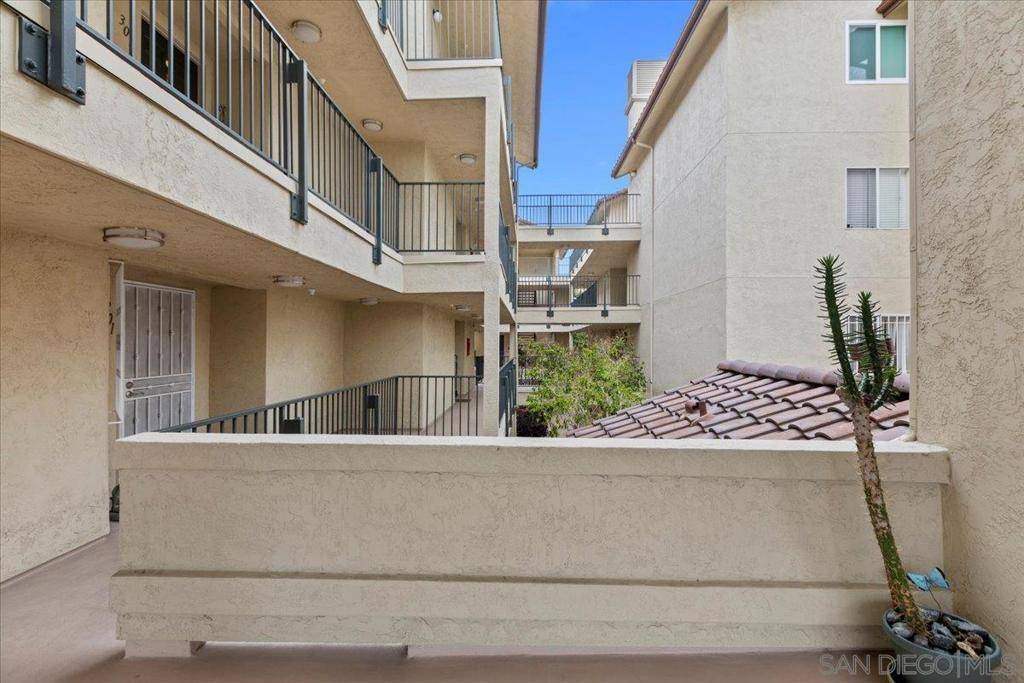 San Diego, CA 92103,3815 Georgia #204