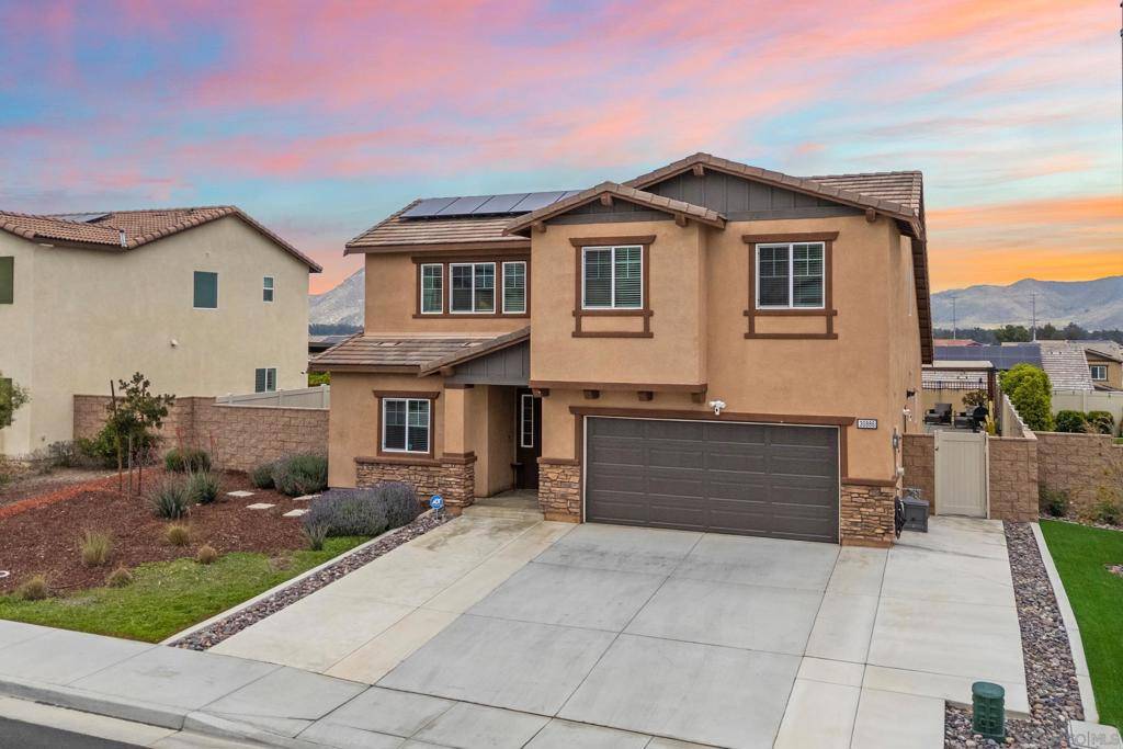 Winchester, CA 92596,30886 Hawkscrest Dr