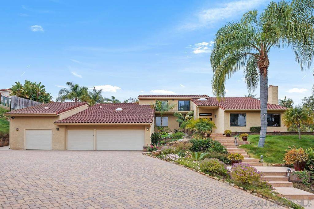 Carlsbad, CA 92009,6541 Vispera Pl