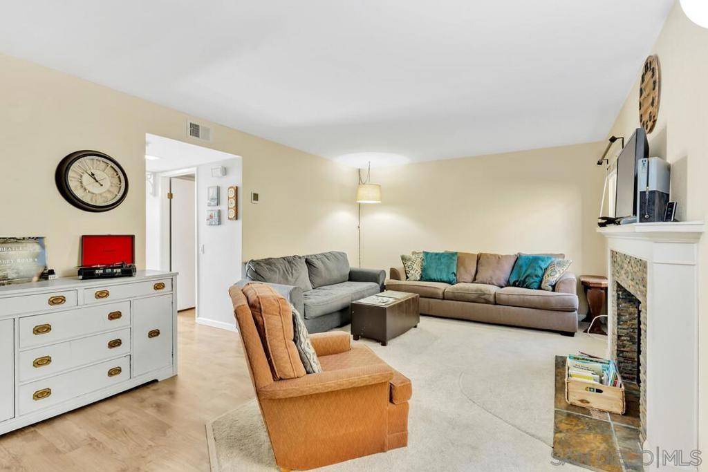 San Diego, CA 92139,5875 Reo Ter #C