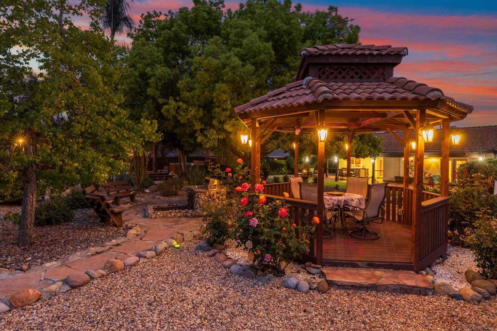 Ramona, CA 92065,23540 Oriente Way