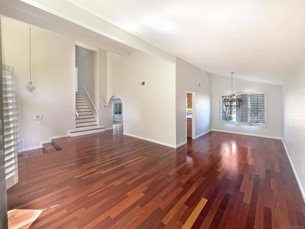 Carlsbad, CA 92009,2644 La Costa Ave