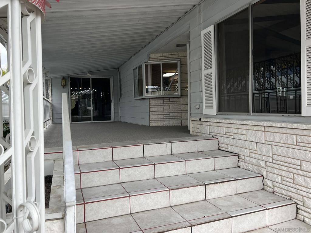 Santee, CA 92071,9255 N Magnolia Ave. #58