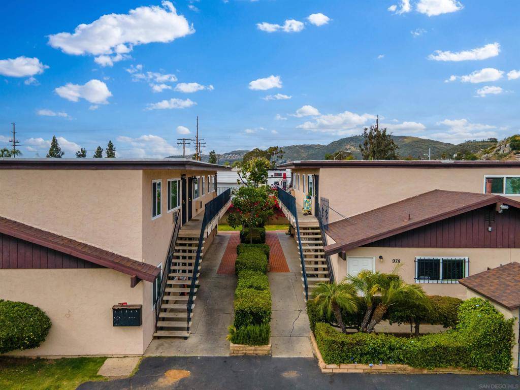 El Cajon, CA 92021,978 Peach Ave