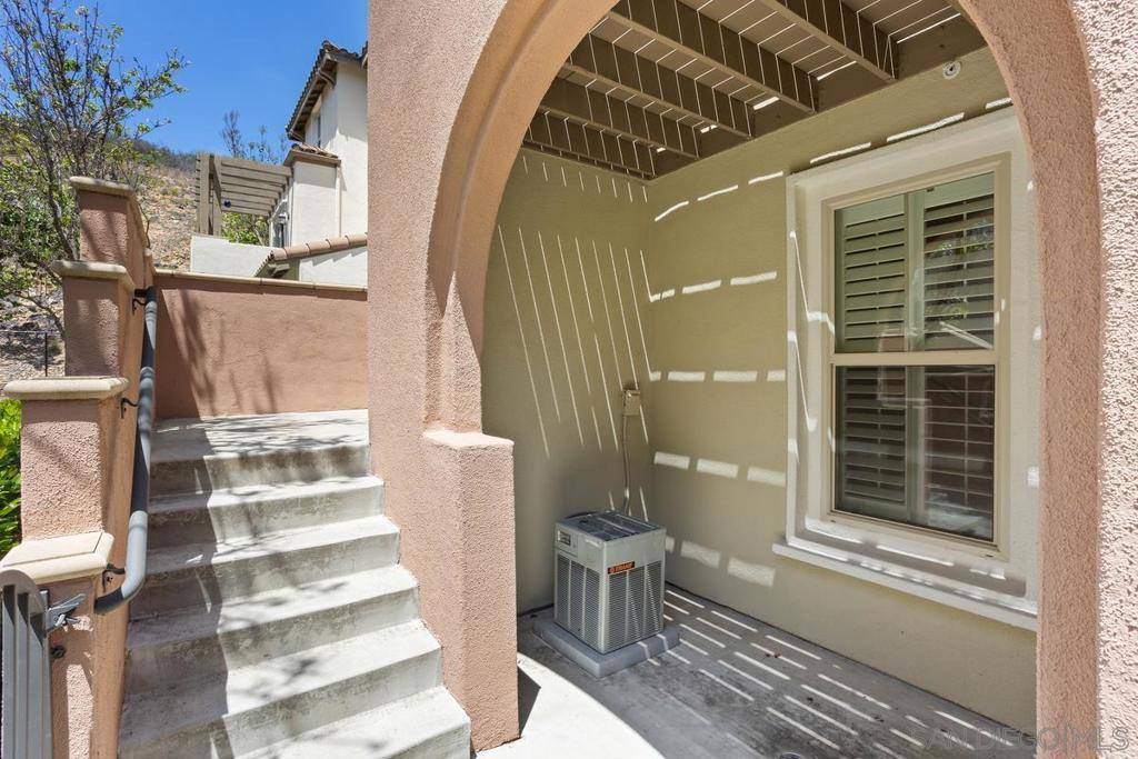 San Marcos, CA 92078,2070 Silverado St