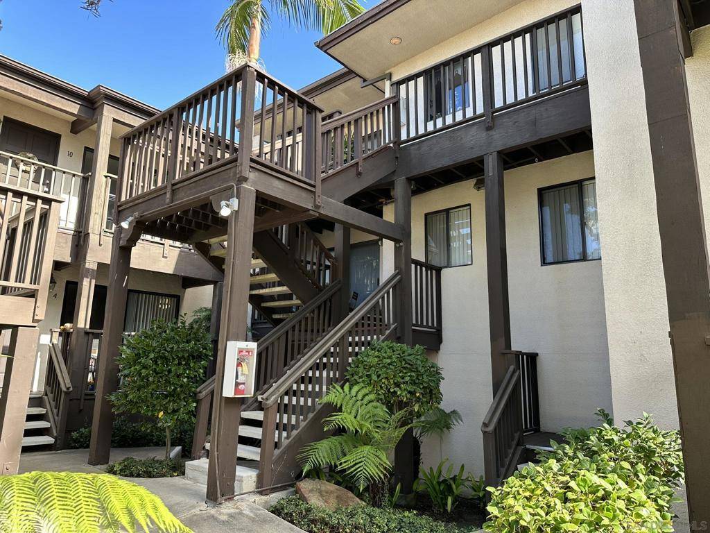 La Jolla, CA 92037,7601 Eads Ave