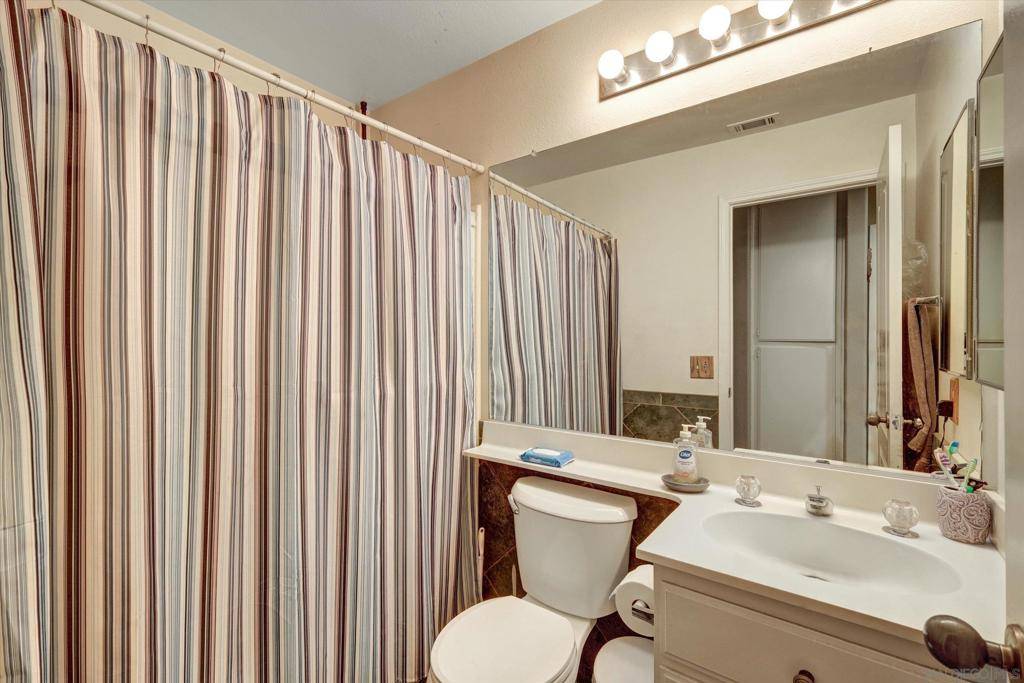 Murrieta, CA 92562,40098 Avenida Venida