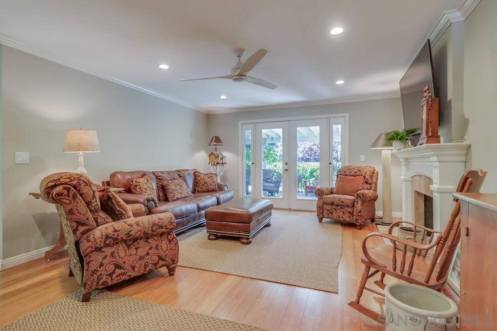 San Diego, CA 92119,8056 High Meadow Court