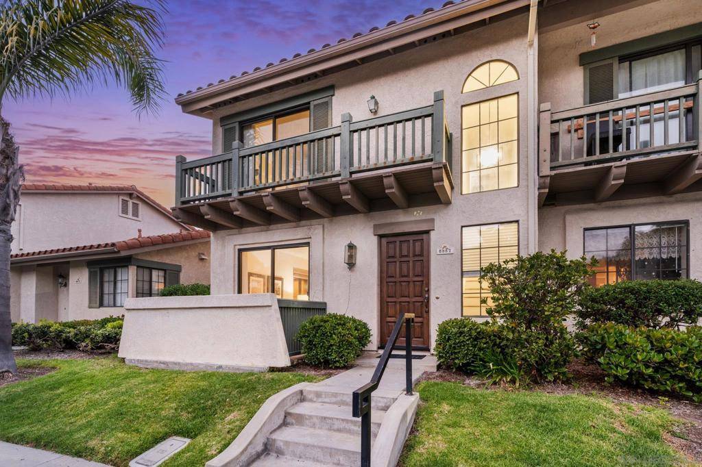 Carlsbad, CA 92011,6882 Alderwood Dr
