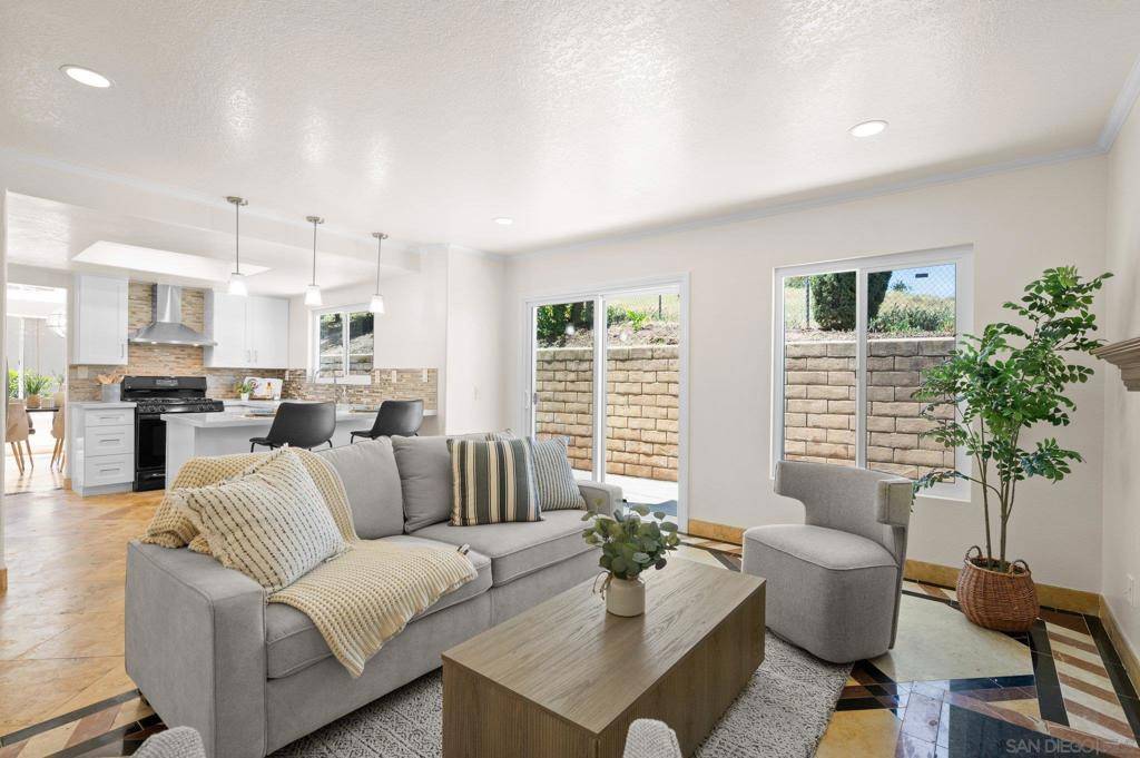 Escondido, CA 92029,1669 Lisbon Pl