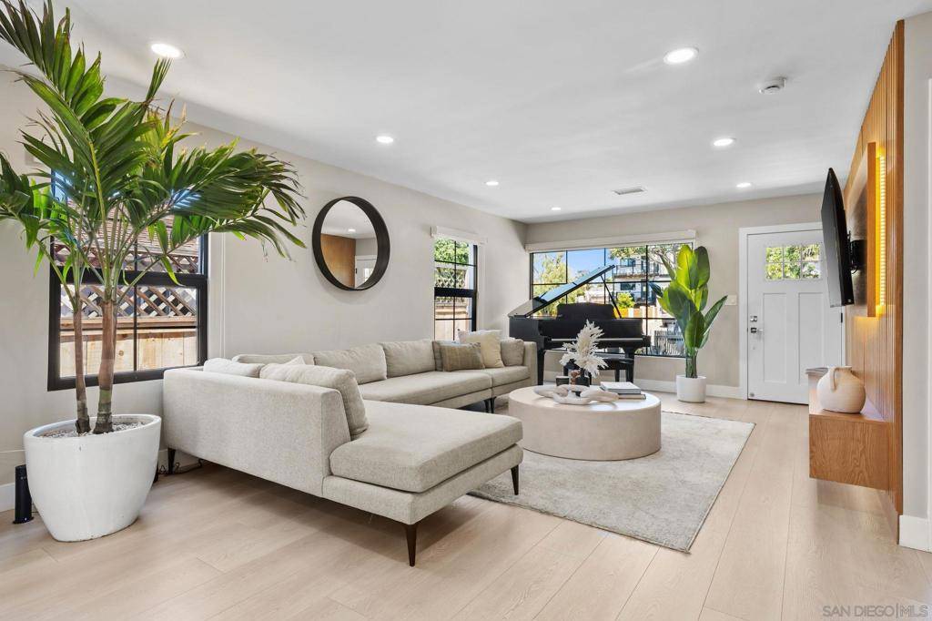 San Diego, CA 92109,1235 Wilbur Ave
