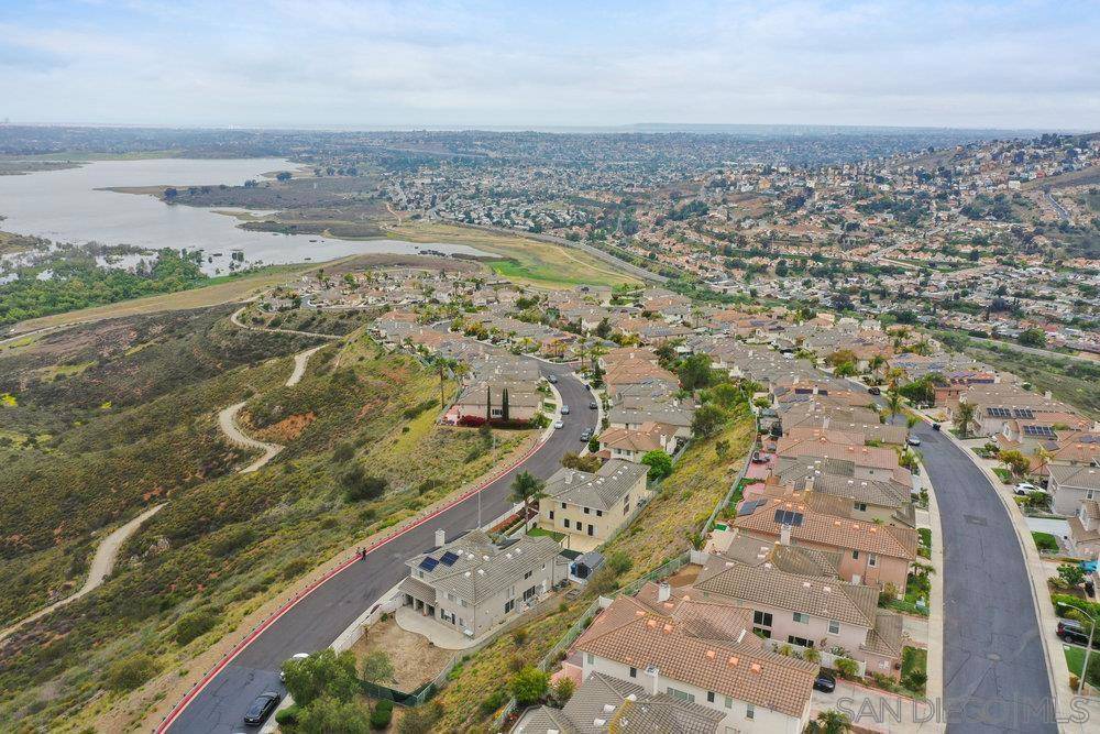 Spring Valley, CA 91978,2176 Pointe Pkwy