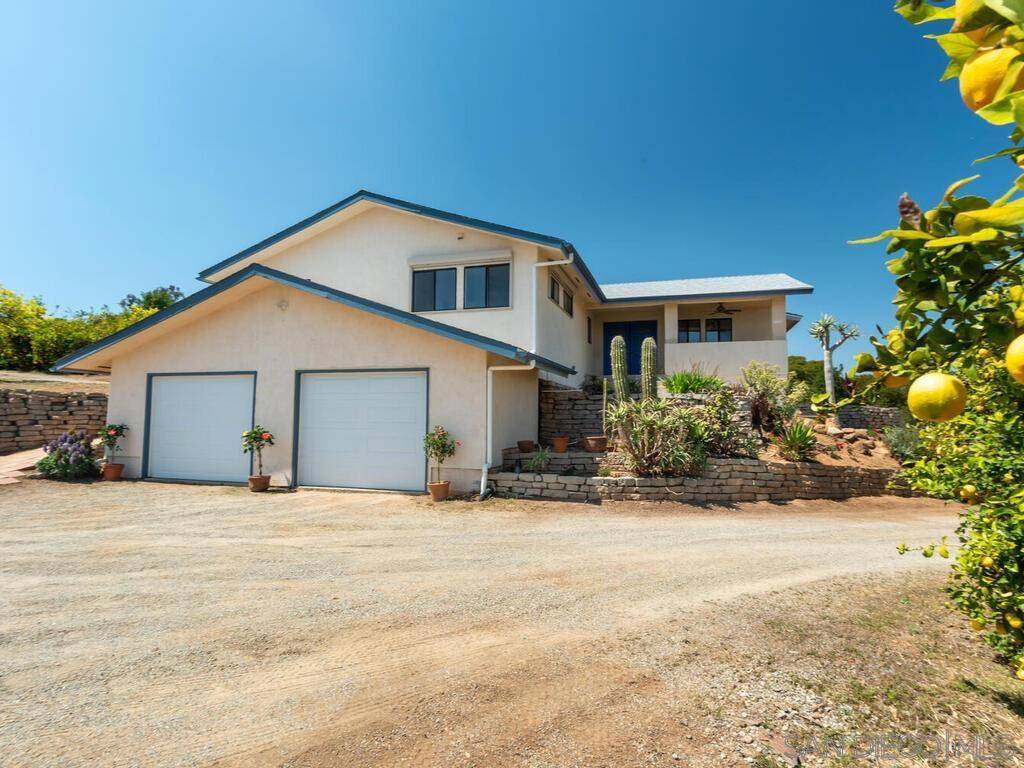 Valley Center, CA 92082,12040 Sierra Rojo Rd