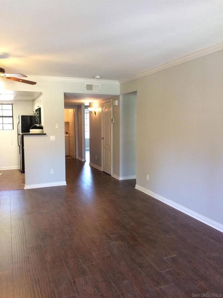 San Diego, CA 92128,12047 Alta Carmel Ct #192
