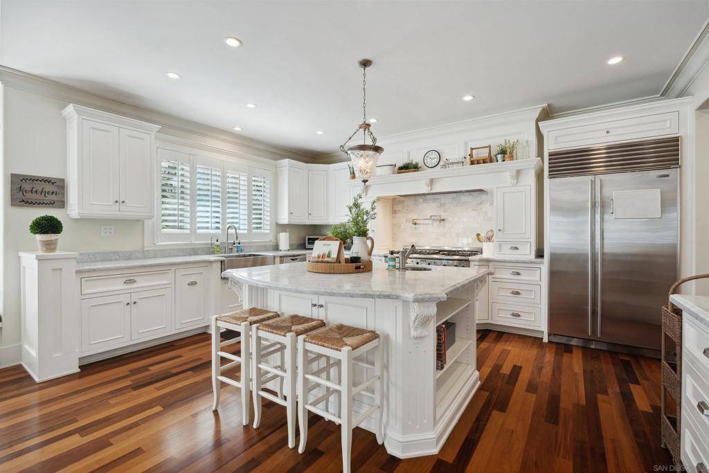 Coronado, CA 92118,Address not disclosed