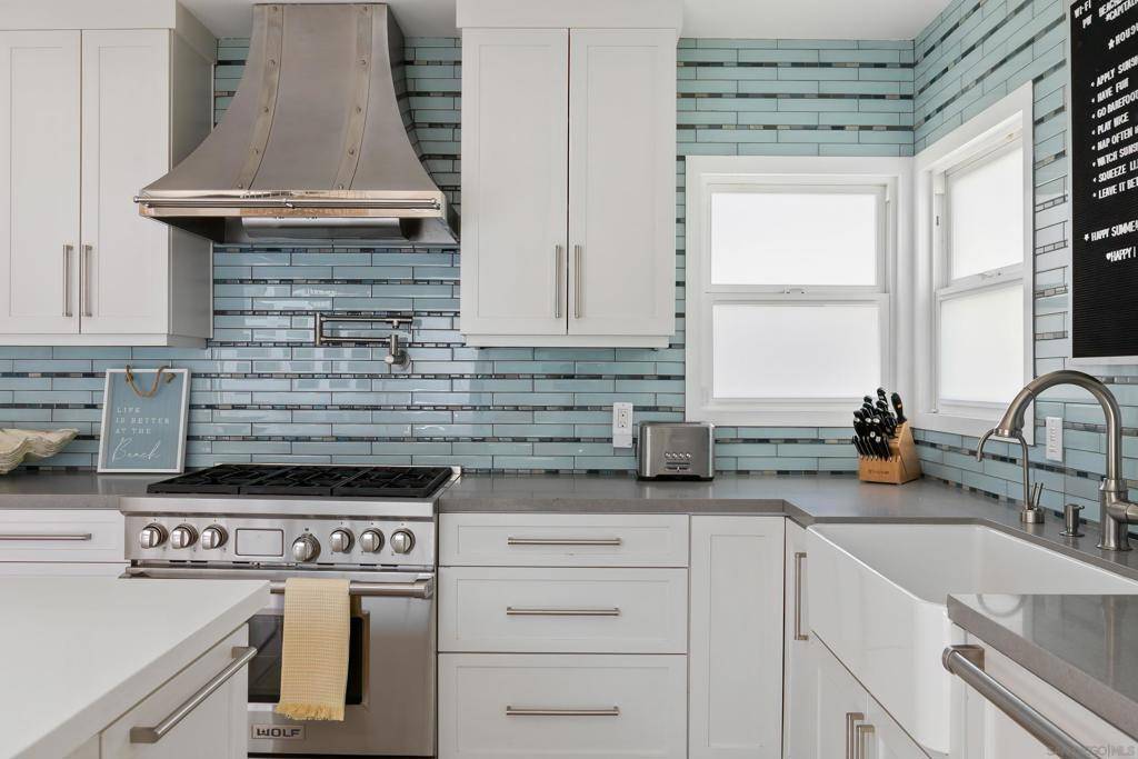 San Diego, CA 92109,805 Brighton Court