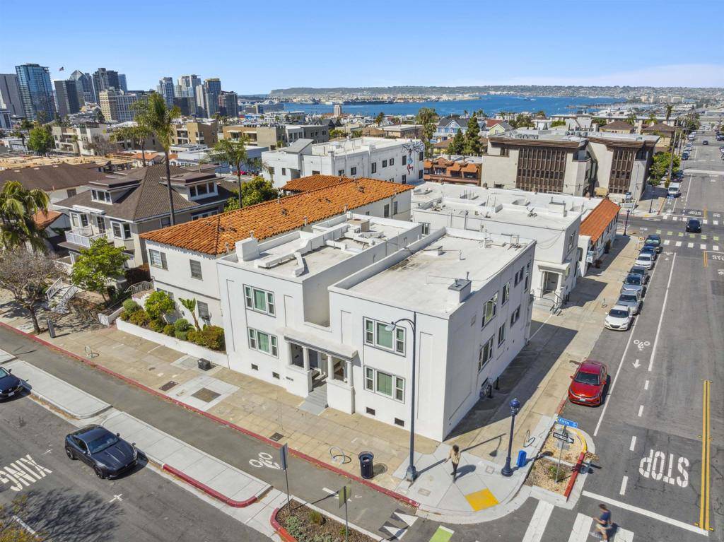 San Diego, CA 92101,2264 Fifth Ave