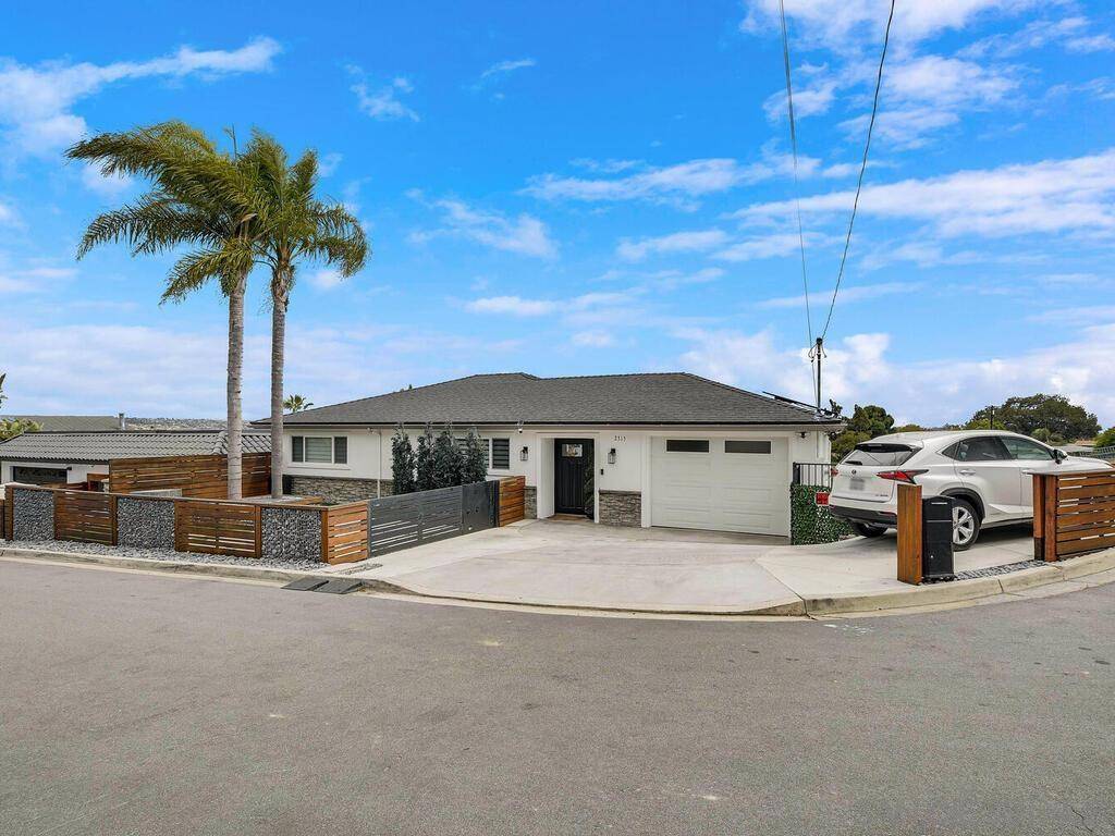 San Diego, CA 92109,2315 Geranium Street