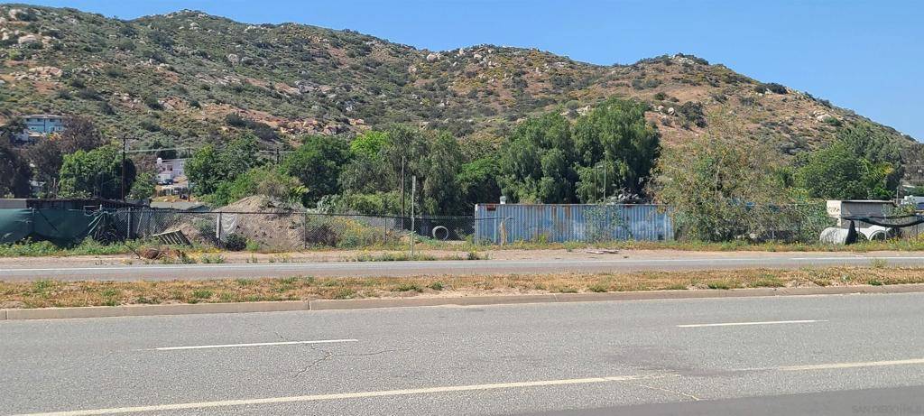 Lakeside, CA 92040,11457 El Nopal
