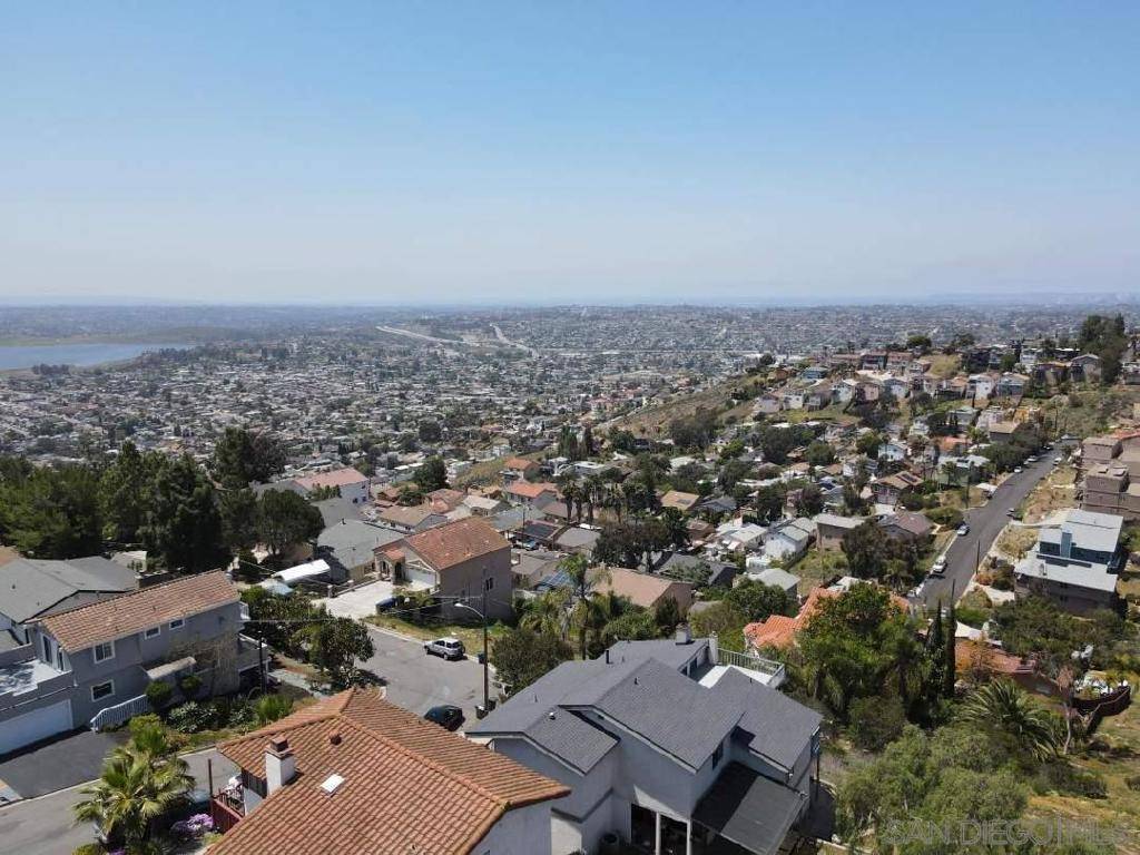 Spring Valley, CA 91977,9802 Eucalyptus St.