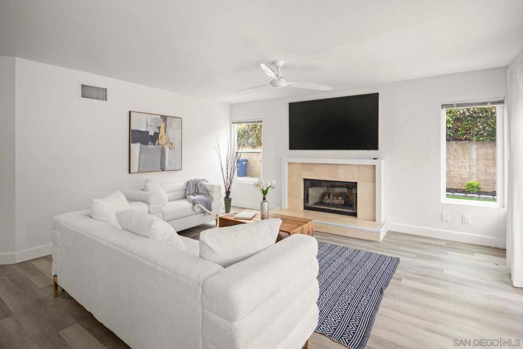 Poway, CA 92064,13358 Twin Circle Ct