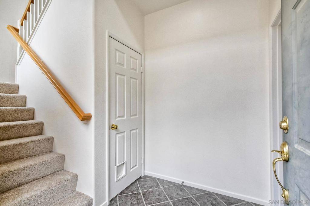 San Diego, CA 92123,9633 West Canyon Terrace #2