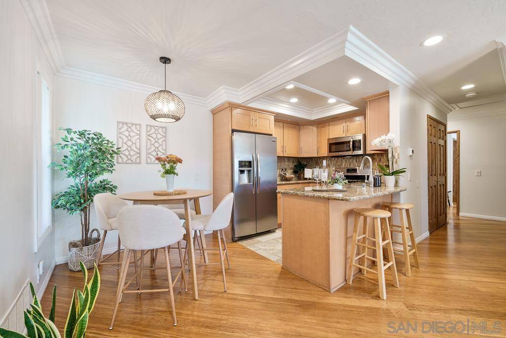 La Jolla, CA 92037,3157 Evening Way #D