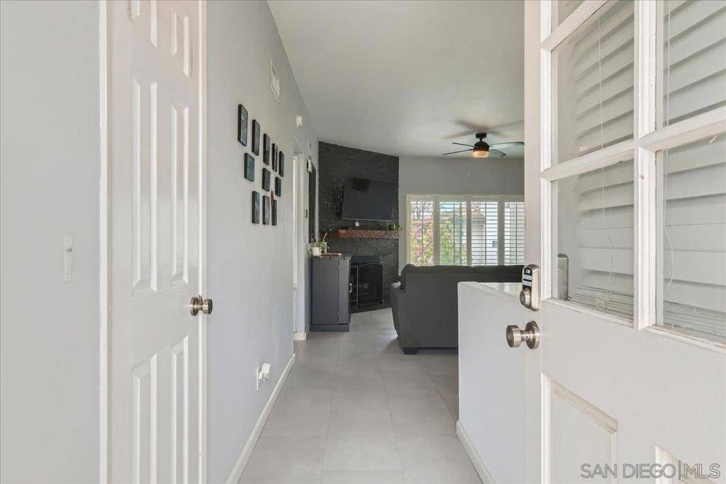 Santee, CA 92071,9840 Shirley Gardens Dr #8