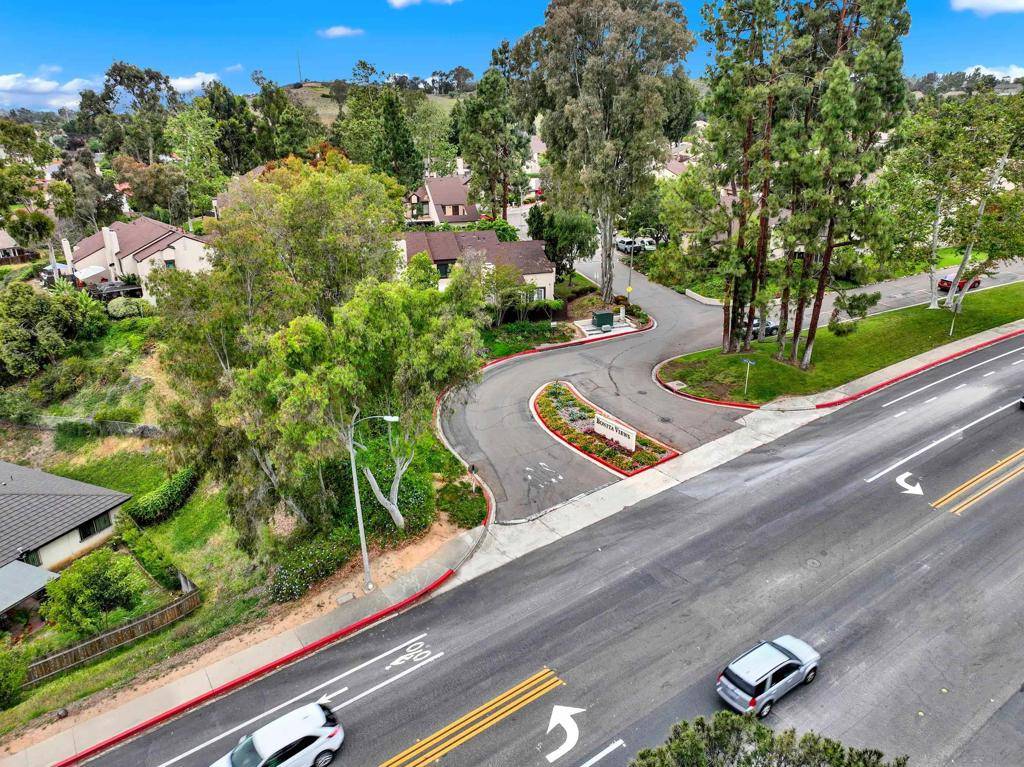 Bonita, CA 91902,3069 Plaza Natalia